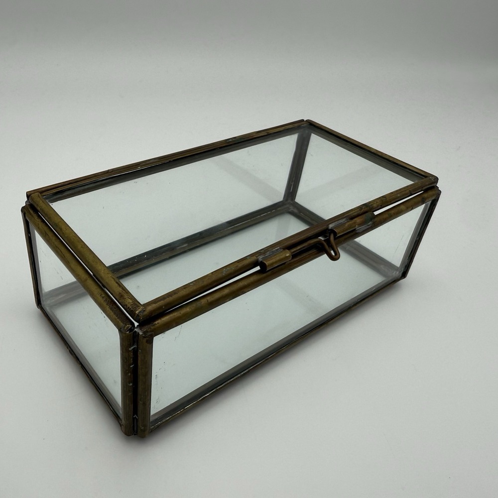 Rectangular Clear Glass Box Aged Brass Display Trinkets Jewellery Storage Box - Picture 2 of 15